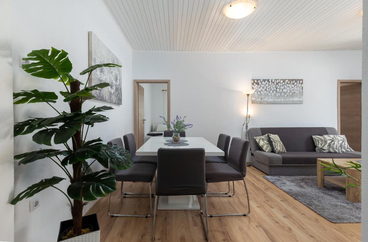 Apartments Elita โรวีน ภายนอก รูปภาพ
